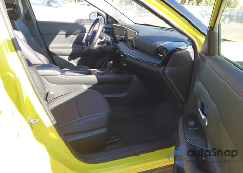 2025 Nissan Kicks Sr Intelligent Awd из США, поврежденный, VIN 3N8AP6DD5SL358110